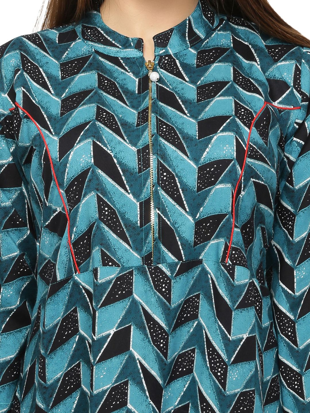 Zig-Zag Zoom: The Teal Geometric Zip Kurta