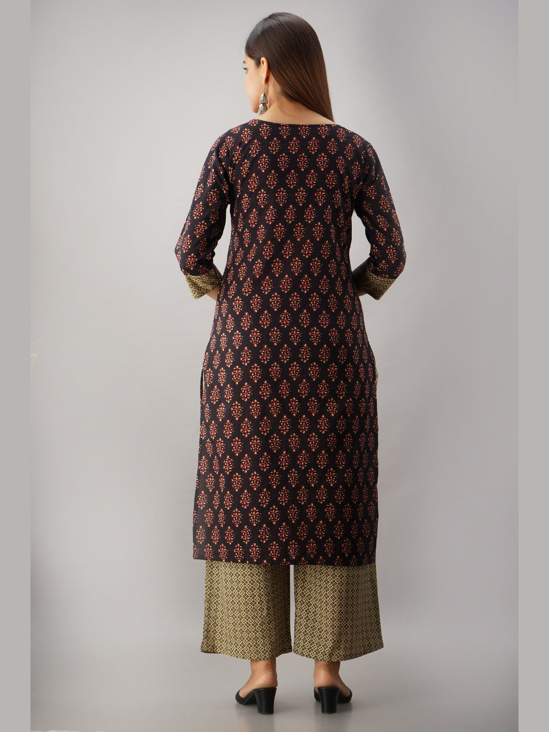 Pure Cotton Classic Ethnic Bandhani Print Embroidered Kurta Pant Set - Black