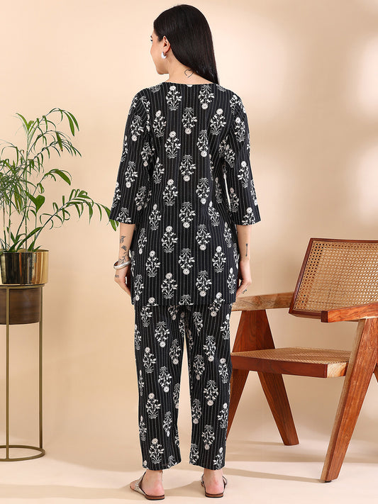 Effortless Chic Floral Stripes Co-ord Set! - Black & White