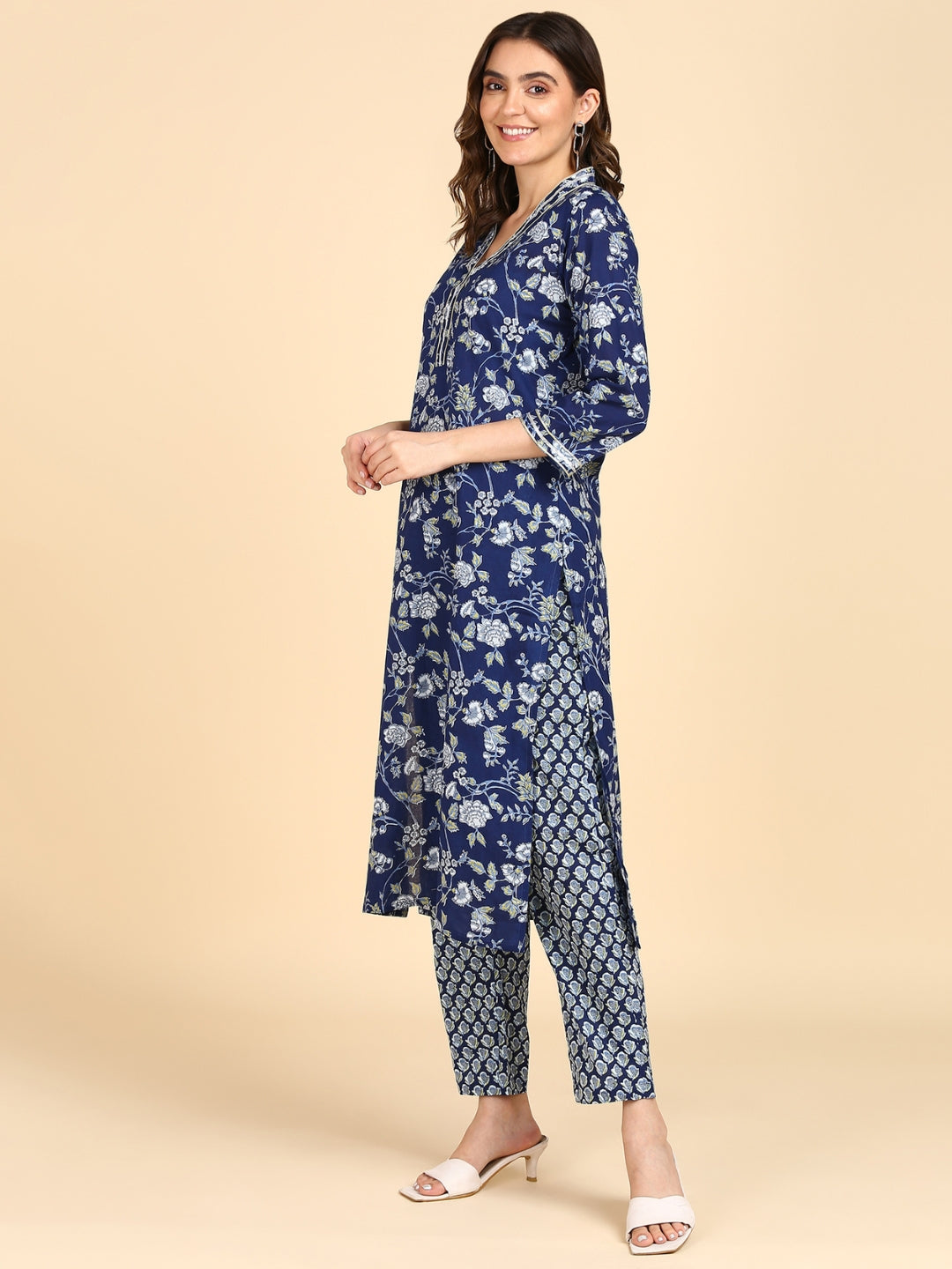 Floral Print Gota Work Kurta, Pant and Dupatta Set - Blue