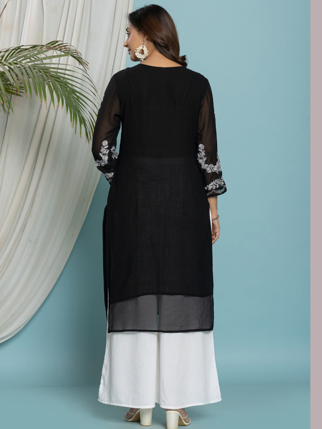 Thread Embroidered Georgette Solid Kurta with Lining - Black