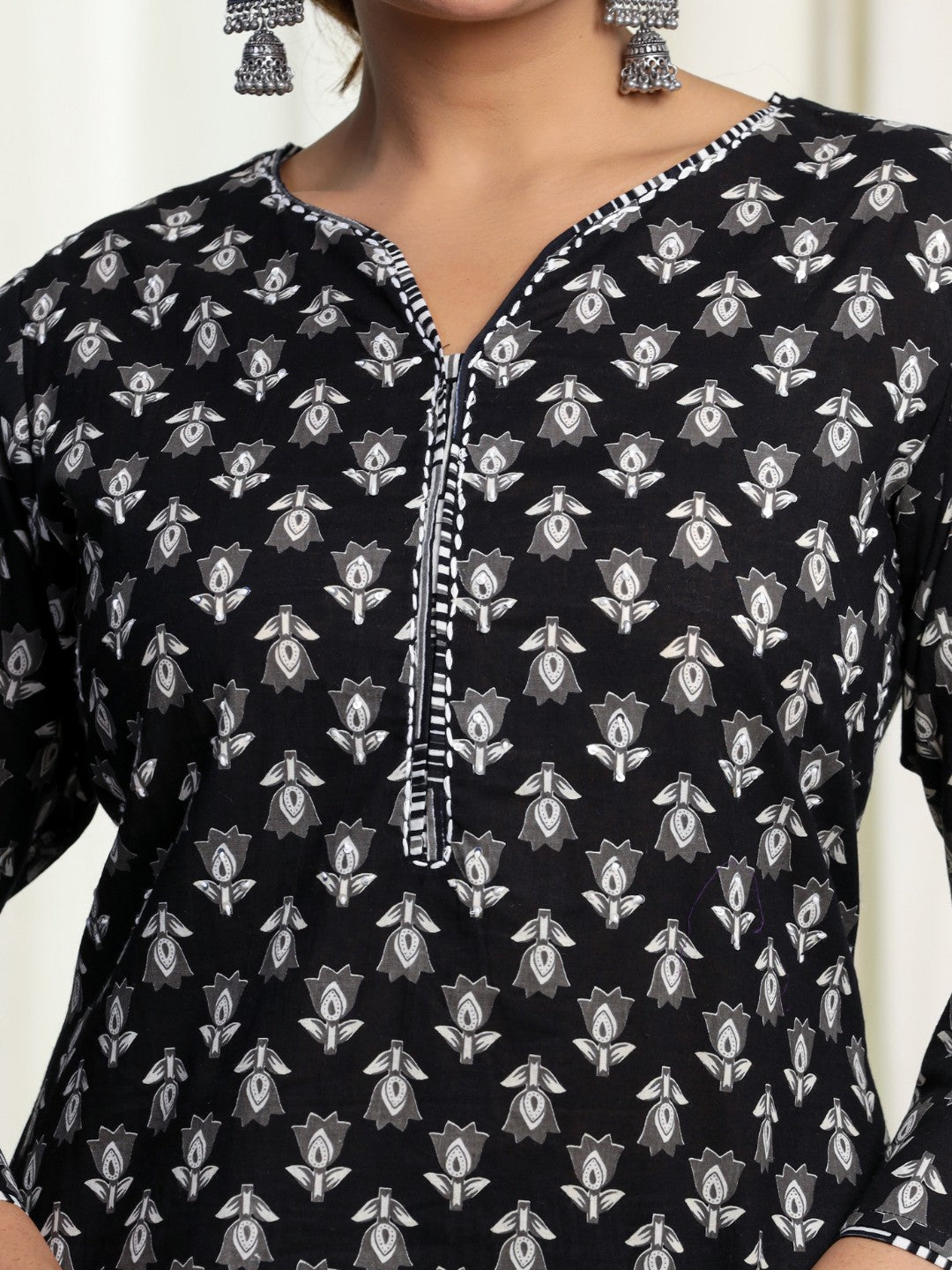 Pure Cotton Printed Kurta Pant Set with HandWork - Black