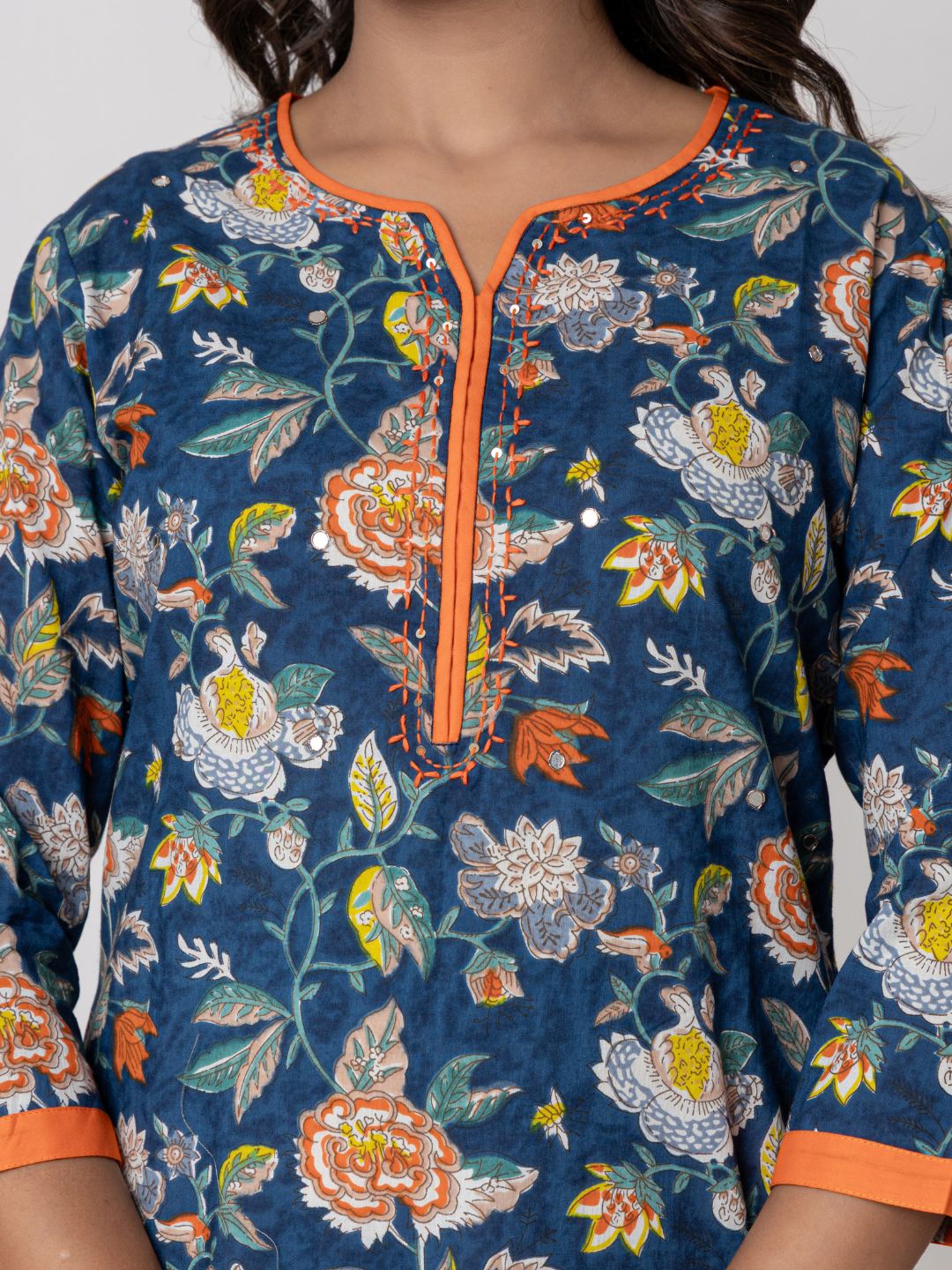 Cotton Printed Straight Kurta with Katha Work- Blue