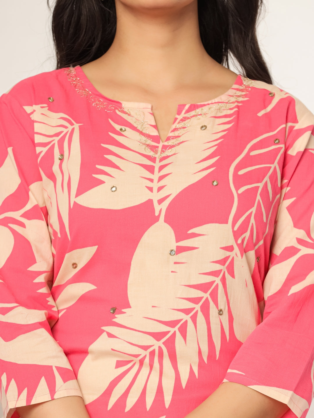 Pink Energy – Pure Cotton Printed Kurta Pant Set with Floral Appliqué