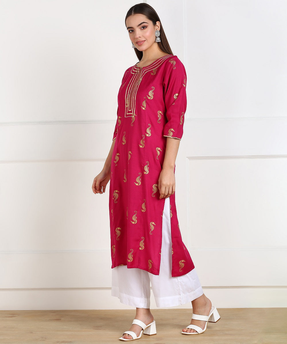 Rayon SeaHorse Print Gota embellished Straight kurta - Pink