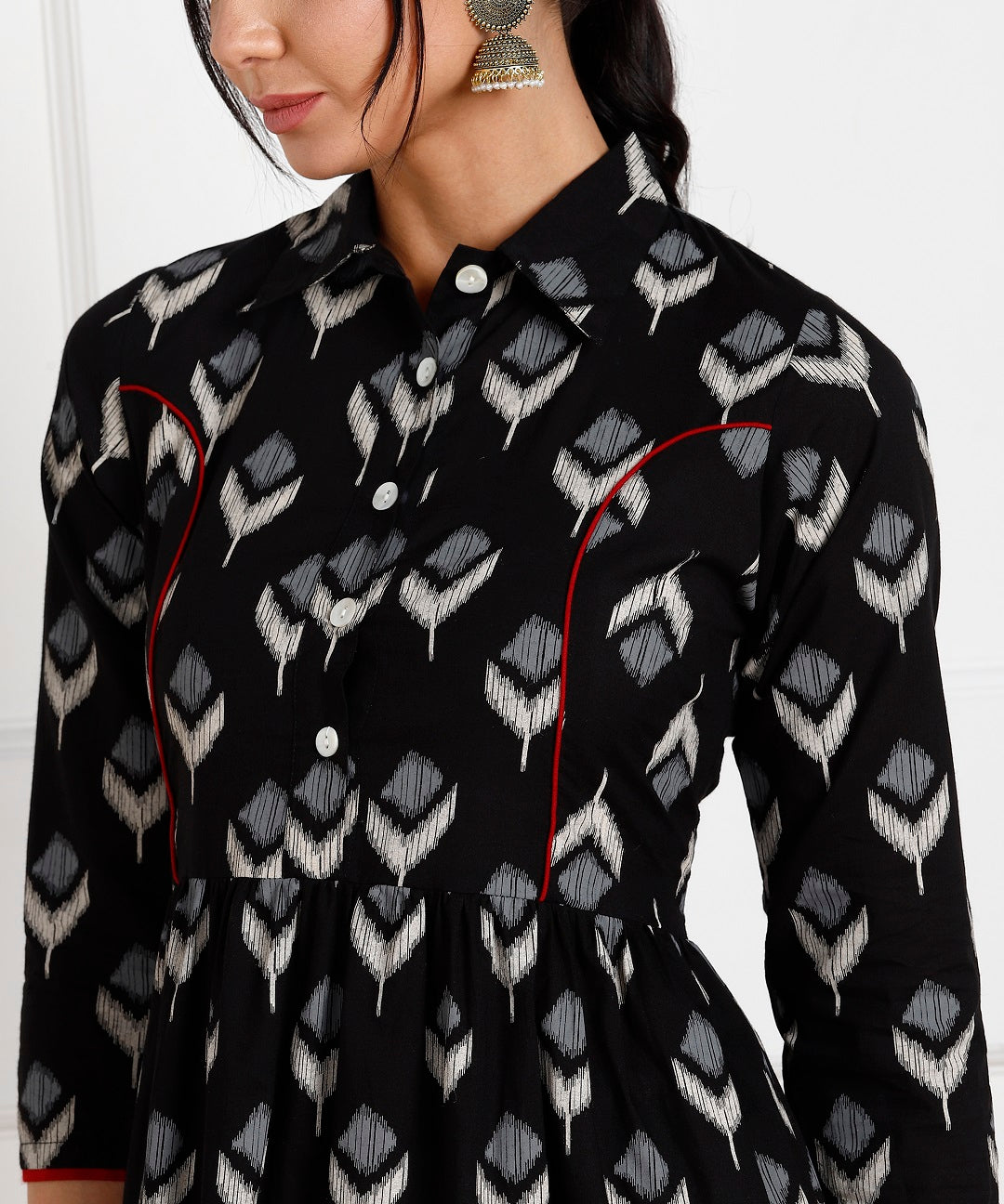 Cotton Floral Printed Gathered kurta - Black