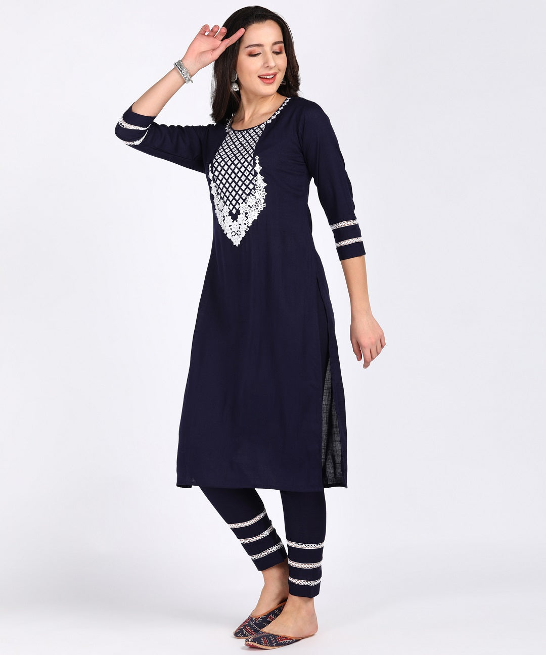 Solid Thread Embroidered Straight Kurta Pant Set - Navy Blue