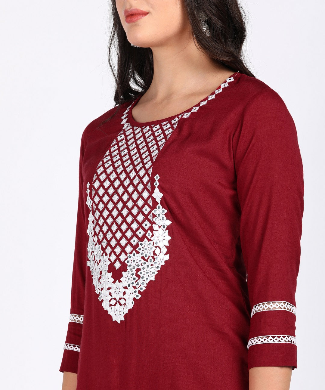 Solid Thread Embroidered Straight Kurta Pant Set - Maroon