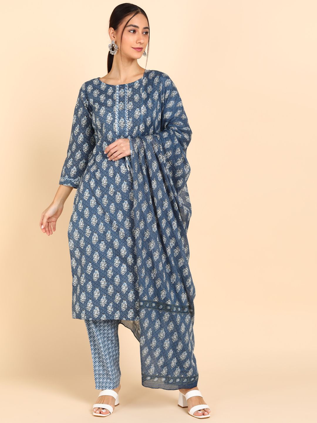 Pure Cotton Floral Print Kurta, Pant and Dupatta Set - Blue