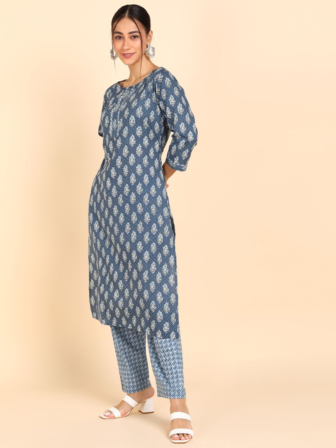 Pure Cotton Floral Print Kurta, Pant and Dupatta Set - Blue