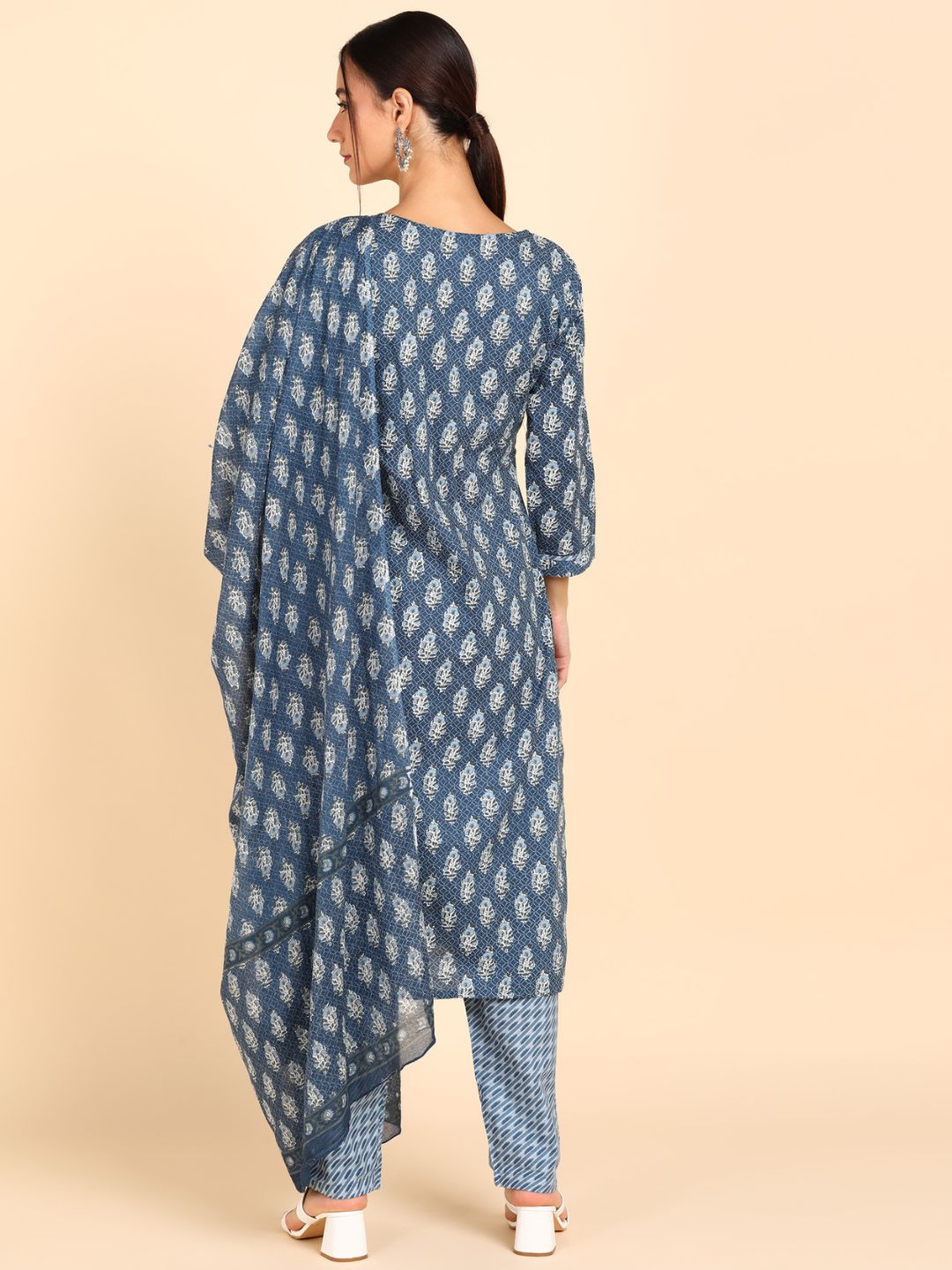 Pure Cotton Floral Print Kurta, Pant and Dupatta Set - Blue
