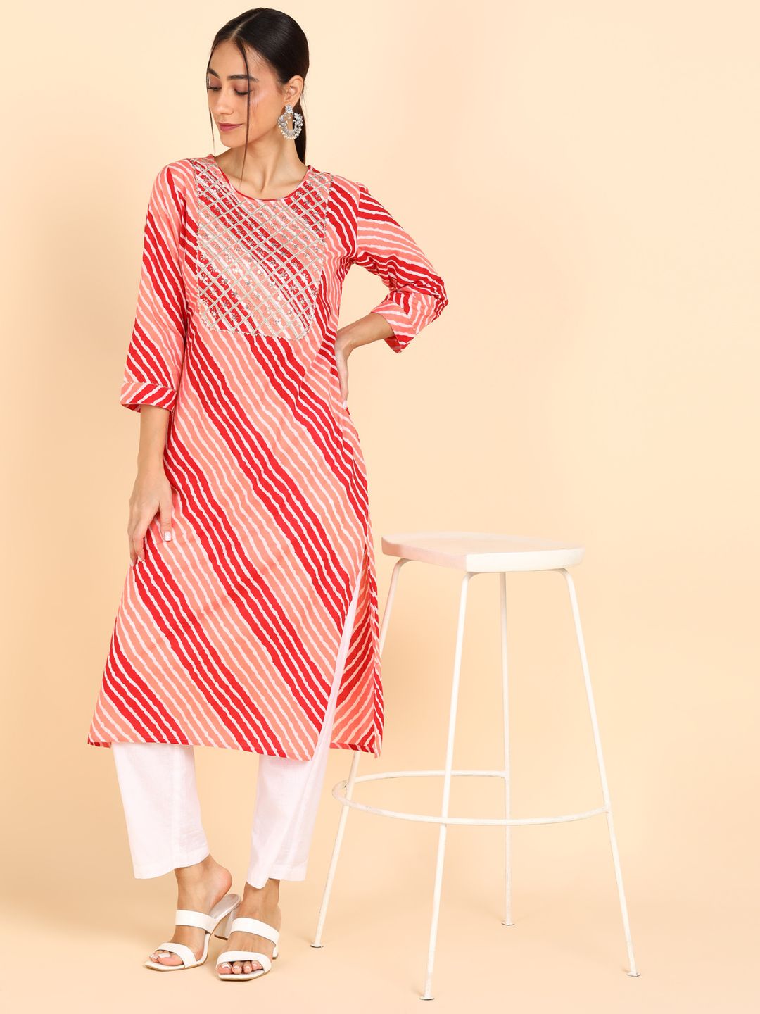 Lehariya Print Embroidered Straight Kurta - Peach