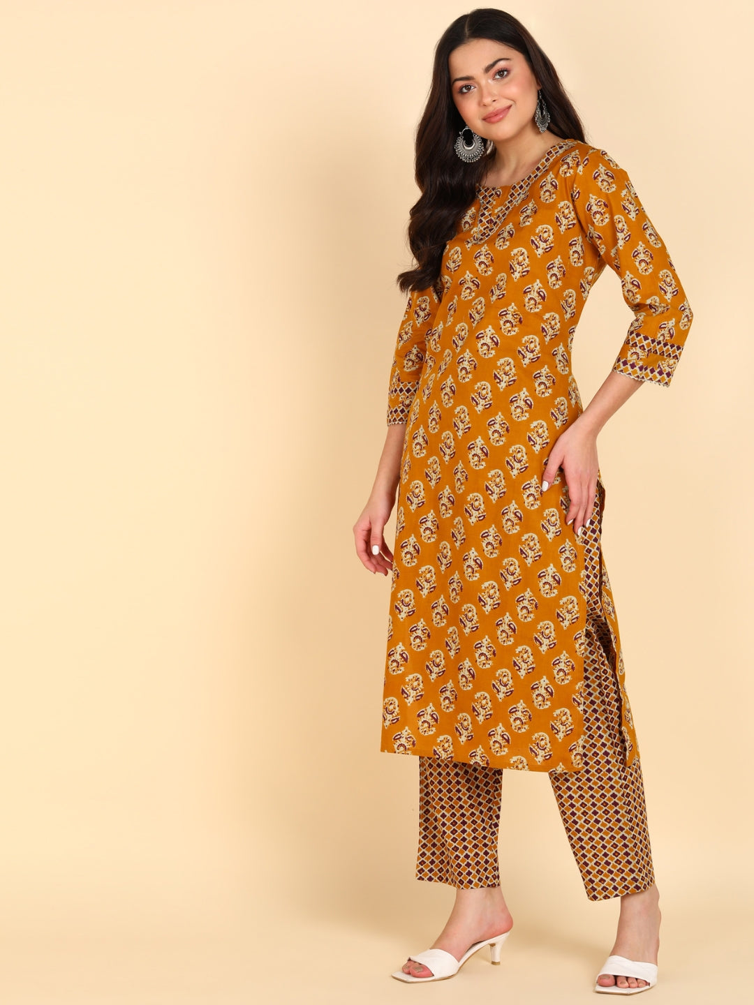 Pure Cotton Floral Print Kurta Pant Set - Mustard