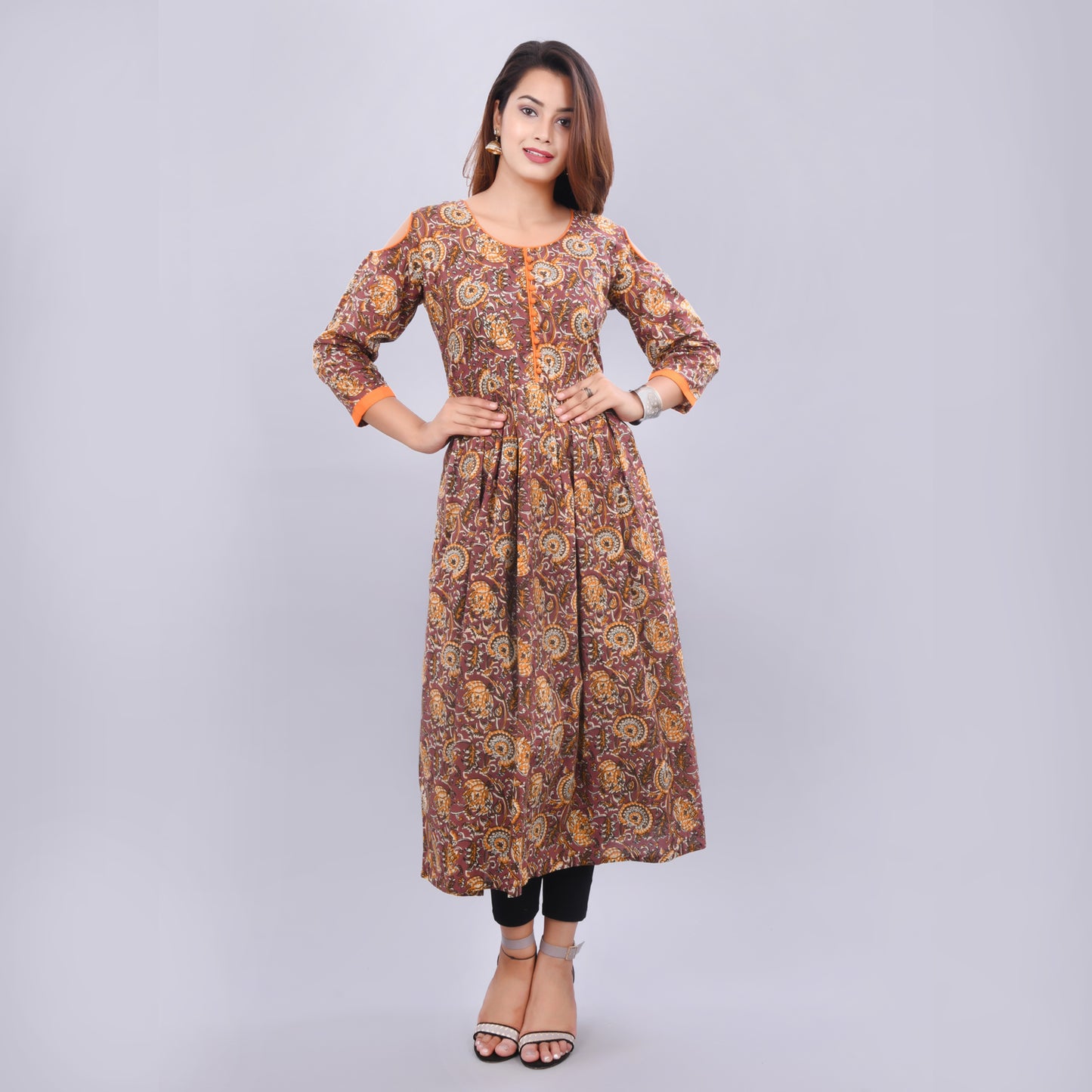 Vedana Women's Cotton Kalamkari Print Cold Shoulder Kurti