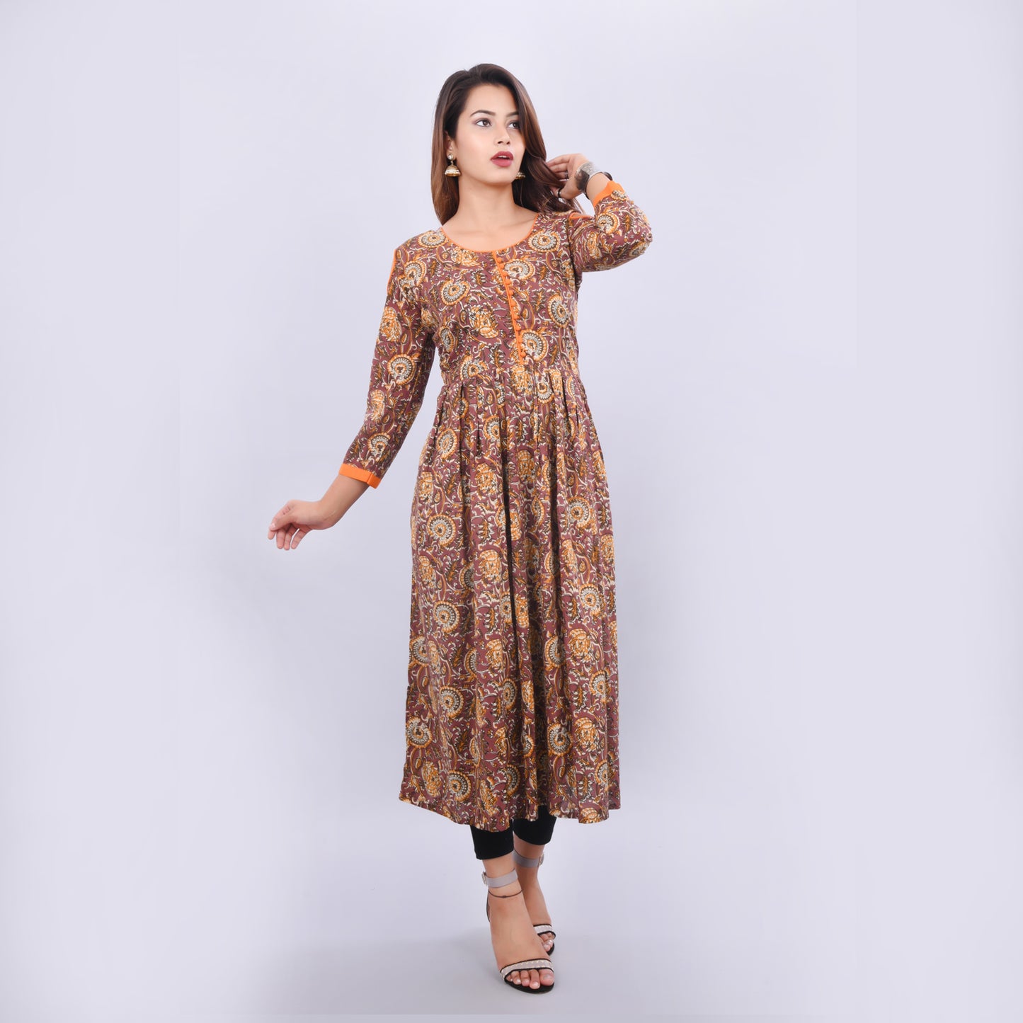 Vedana Women's Cotton Kalamkari Print Cold Shoulder Kurti