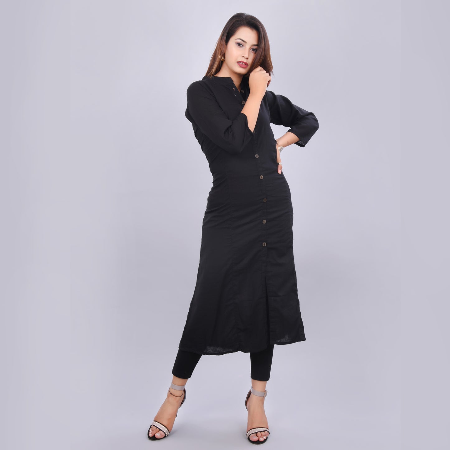 Women's Black Solid A-line Cotton Kurti (Black)