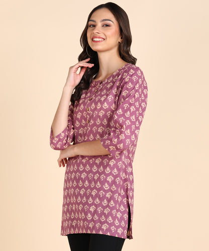 Pure Cotton Hip Length Printed Short kurti / Top (Pack of 3)