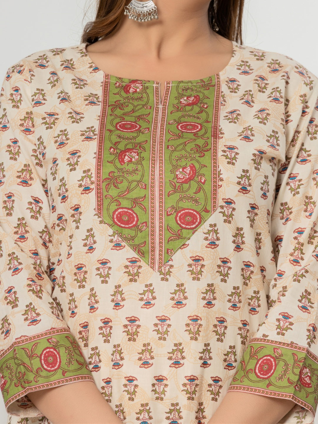 Floral Print combination Straight Kurta, Pants and Dupatta Set - Green