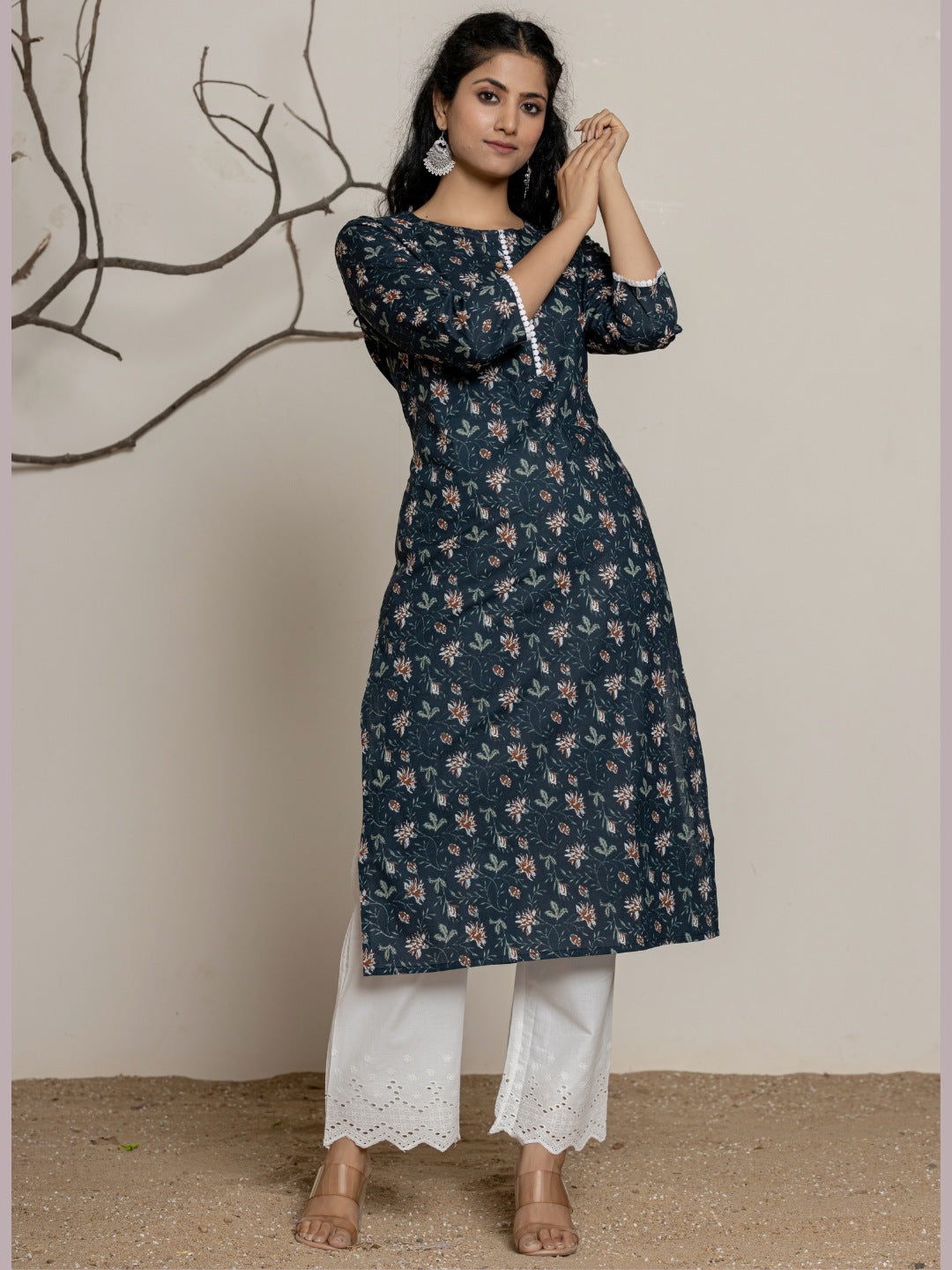 Floral Printed Lace Detail Straight kurta - Navy