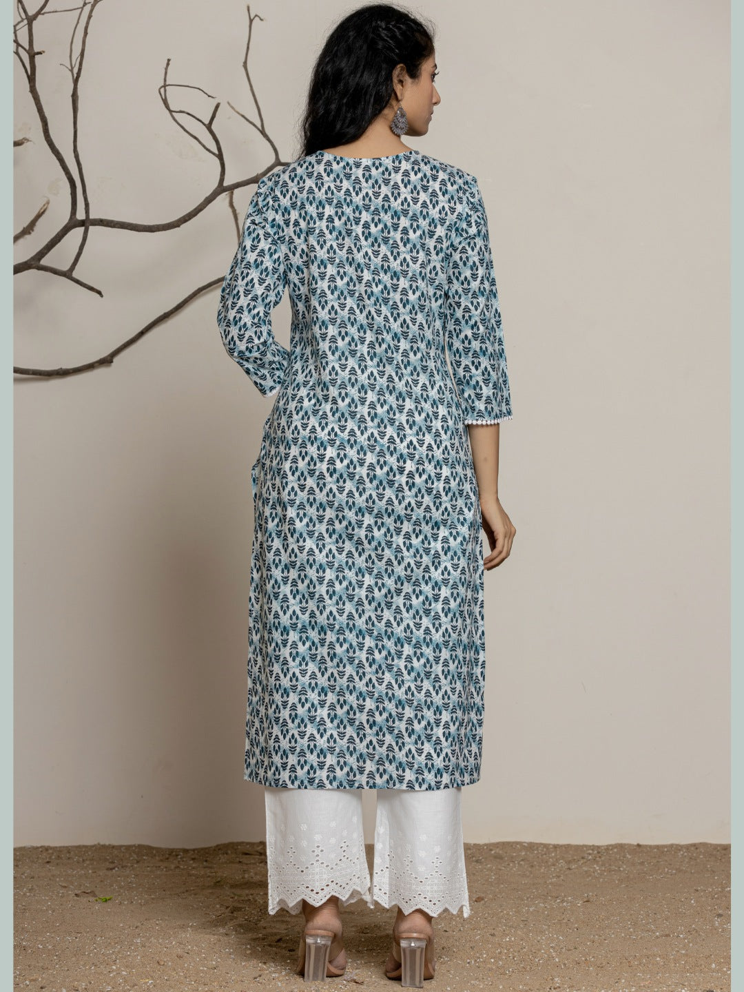 Floral Printed Lace Detail Straight kurta - White Indigo