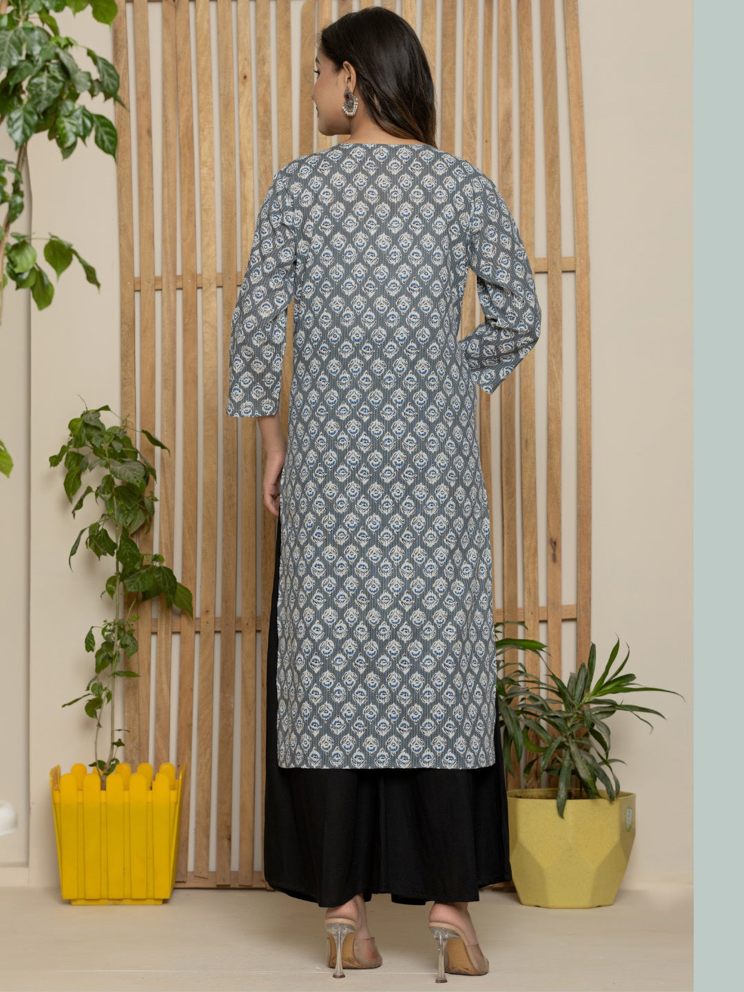 Cotton Katha Printed Straight Round Neck kurta - Grey