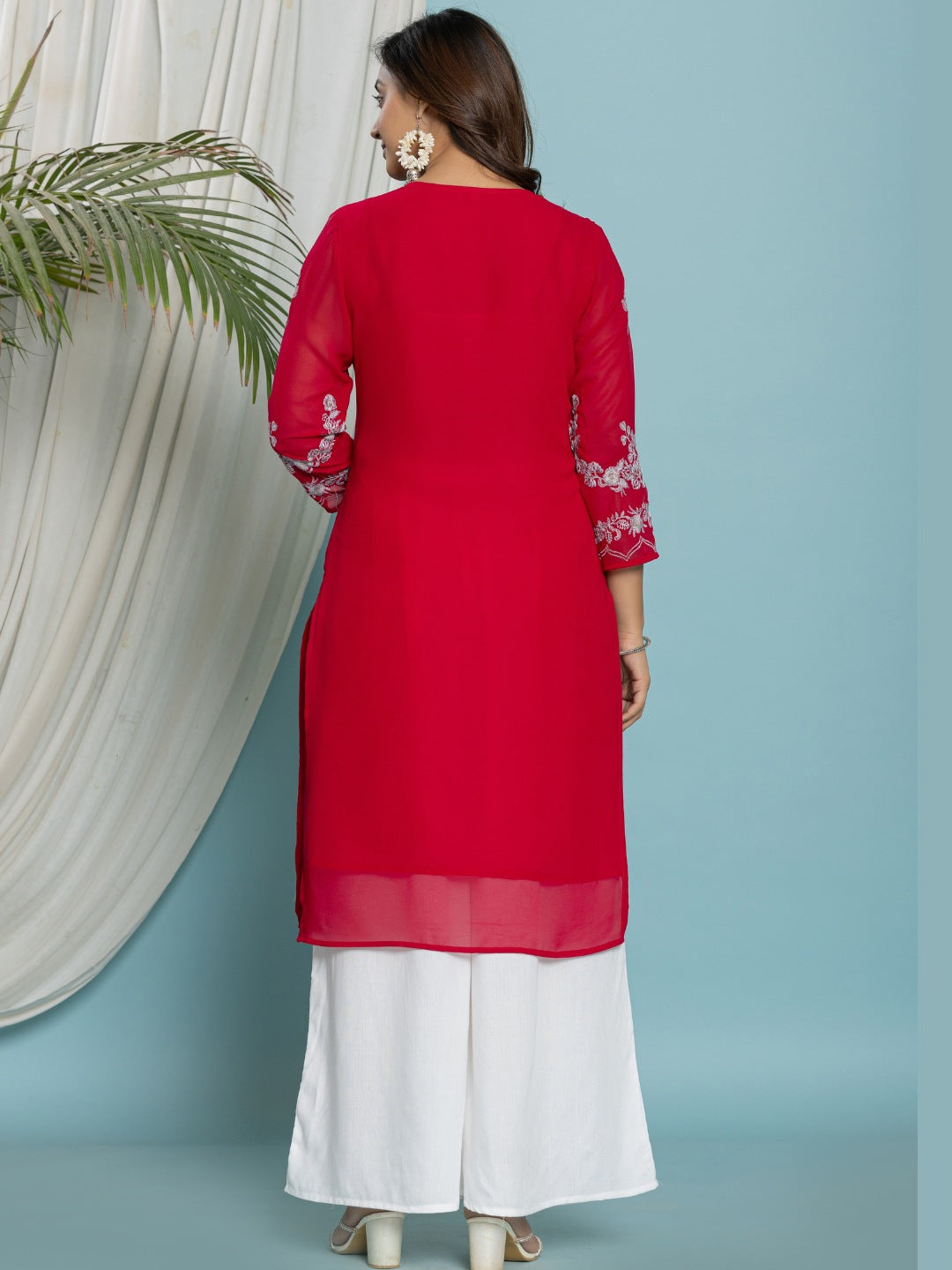 Thread Embroidered Georgette Solid Kurta with Lining - Pink