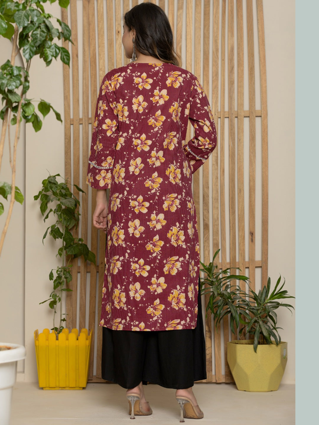 Cotton Katha Printed Straight V neck Kurta - Wine