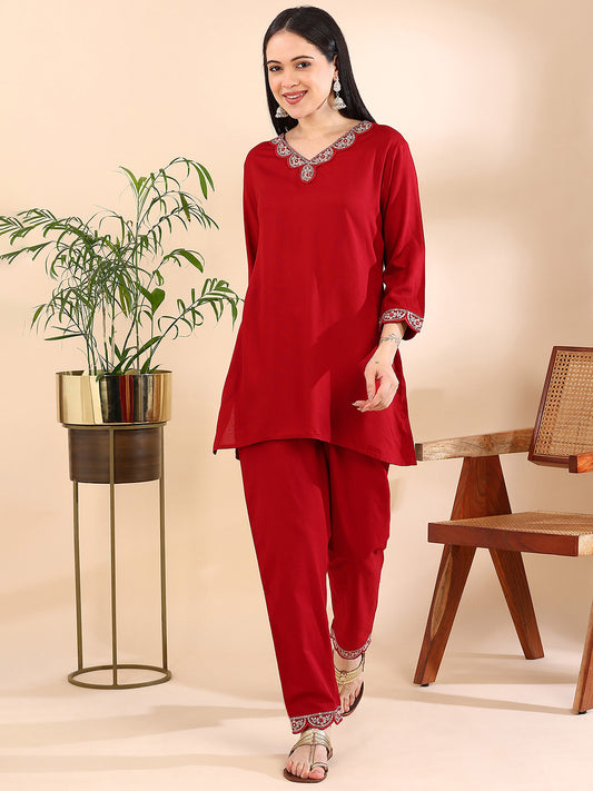 Maroon Muse: The Ultimate Chill-to-Chic Set