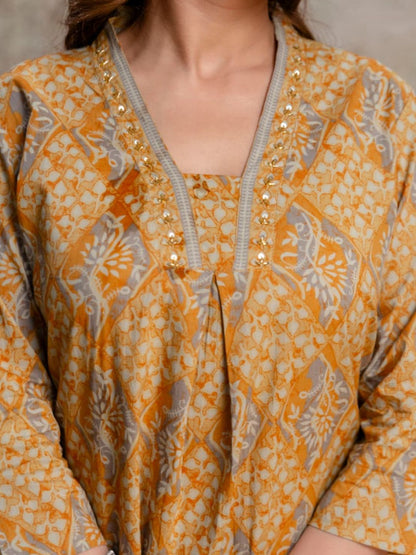 Amber Aura – Luxe Cotton Ethnic Set