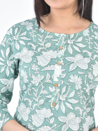 Pure Cotton Floral  Printed Top - Light Green