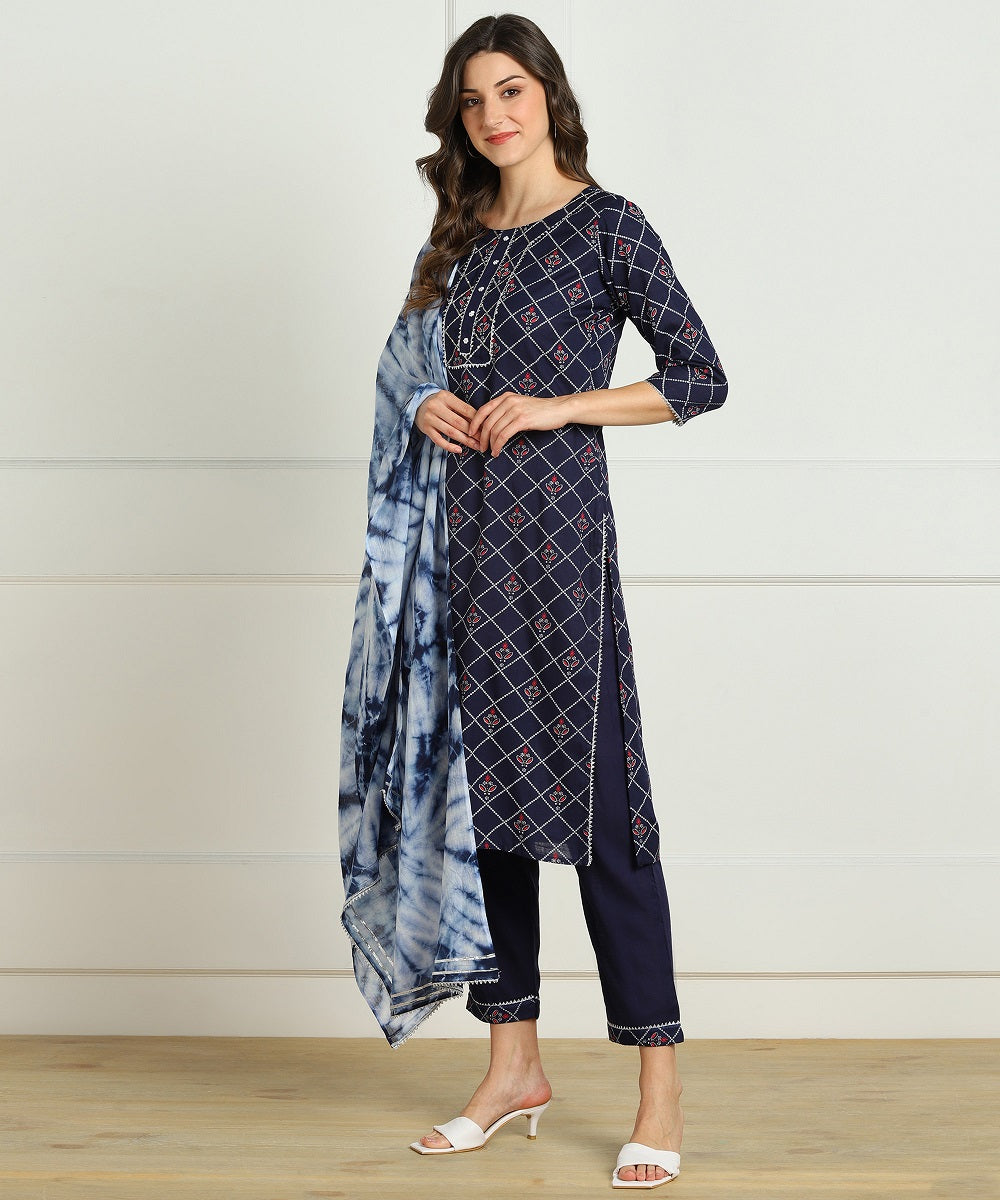 Rayon Slub Bandhani Print Kurta, Pant, Dupatta Set - Blue