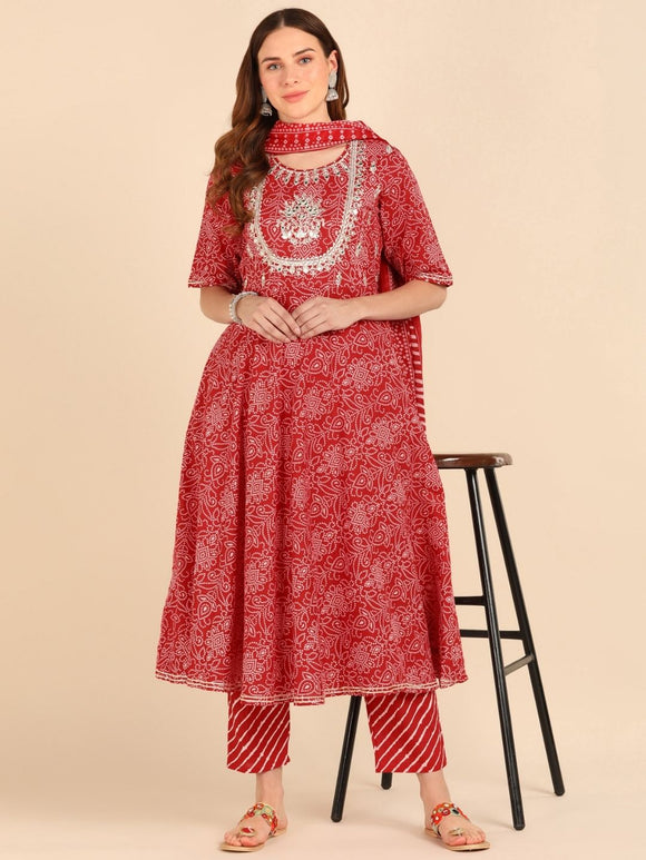 Bandhani Lehariya Print Kurta, Pant and Dupatta Set - Maroon