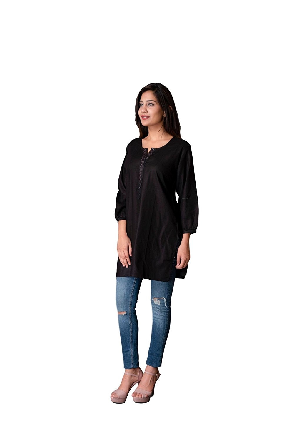 What is the best way to style jeans with kurta for tall Indian women? What  length of kurta is best preferred? - Quora