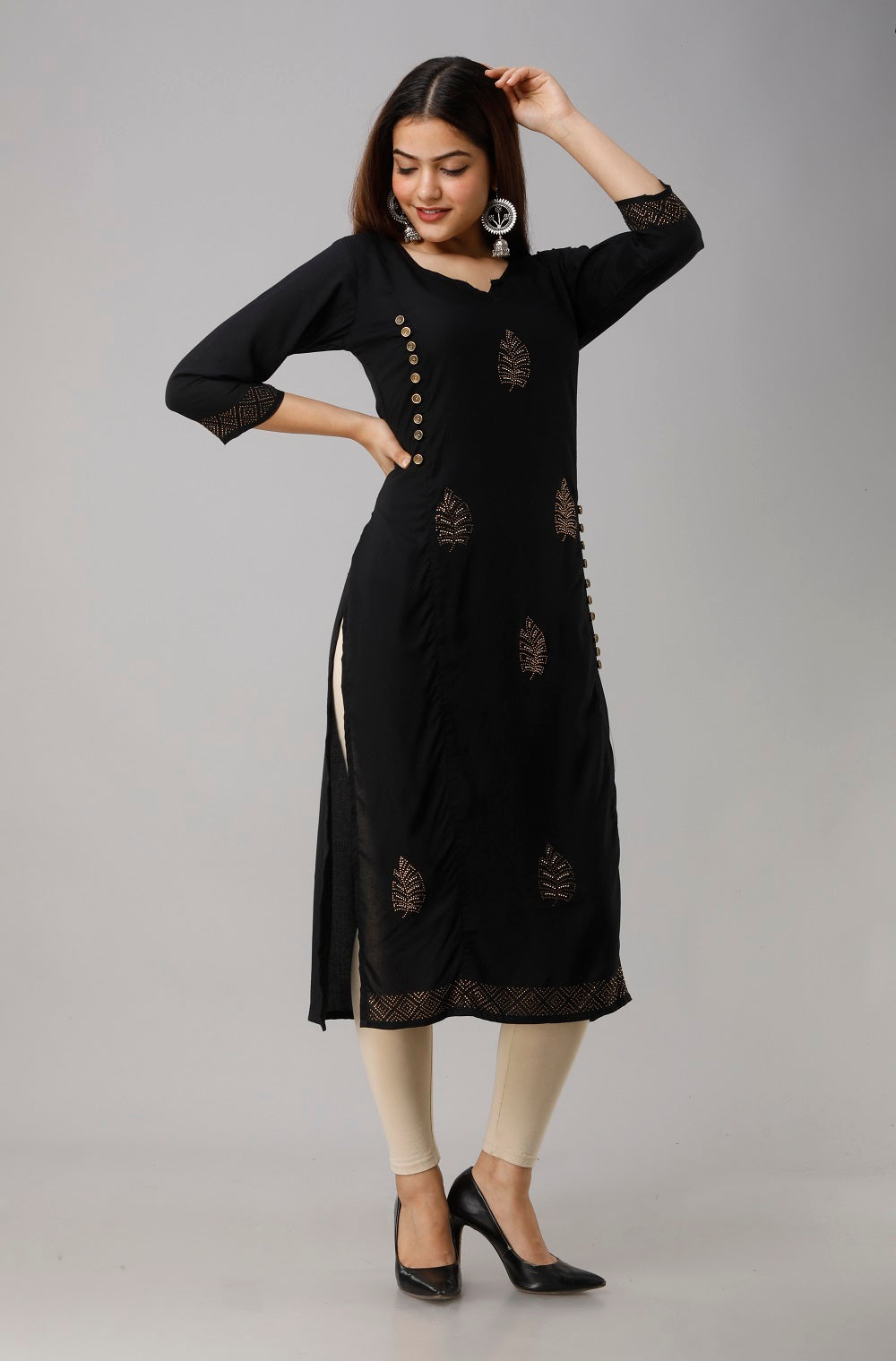 Rayon solid embellished straight kurti (Black)
